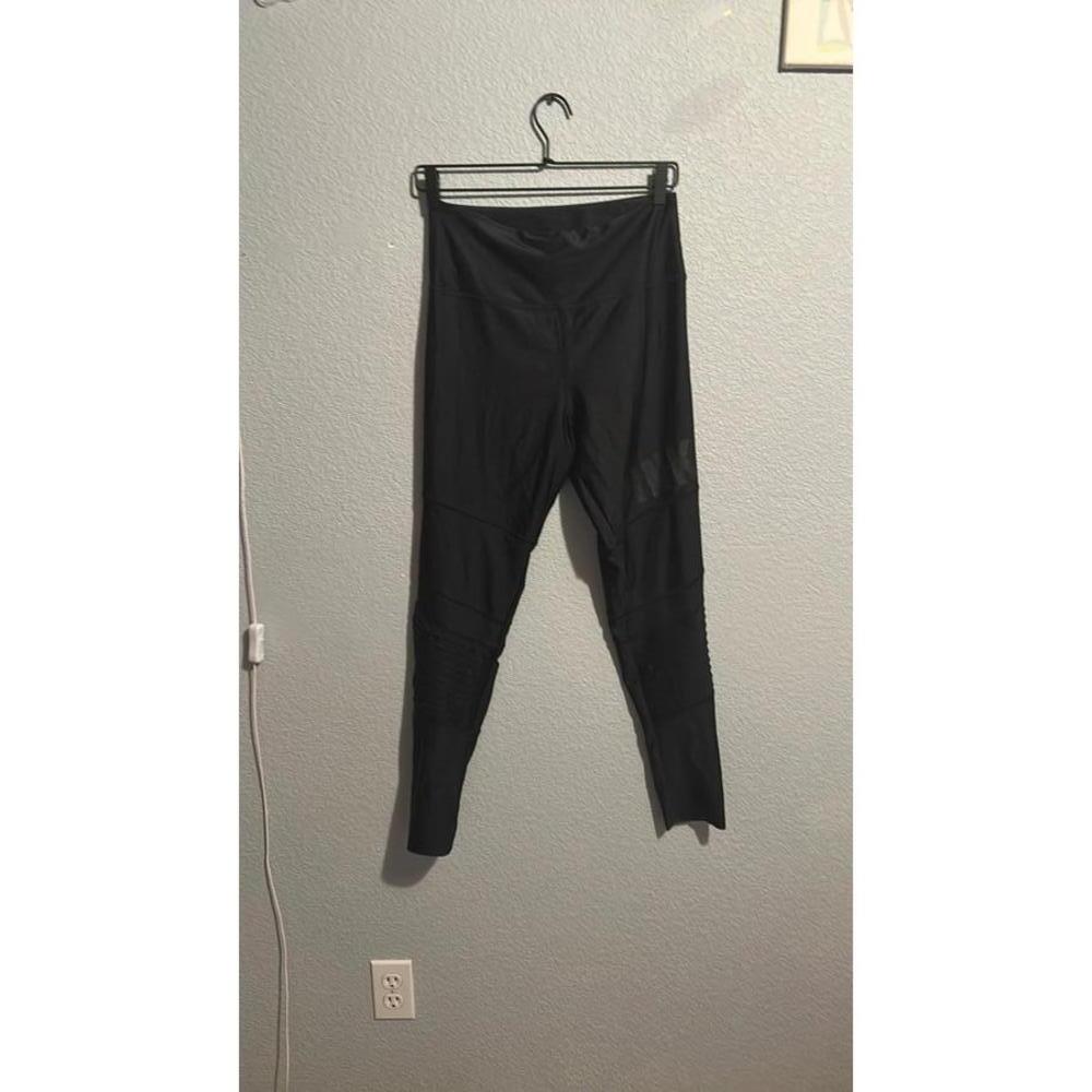 Black Victoria Secret Ultimate Leggings